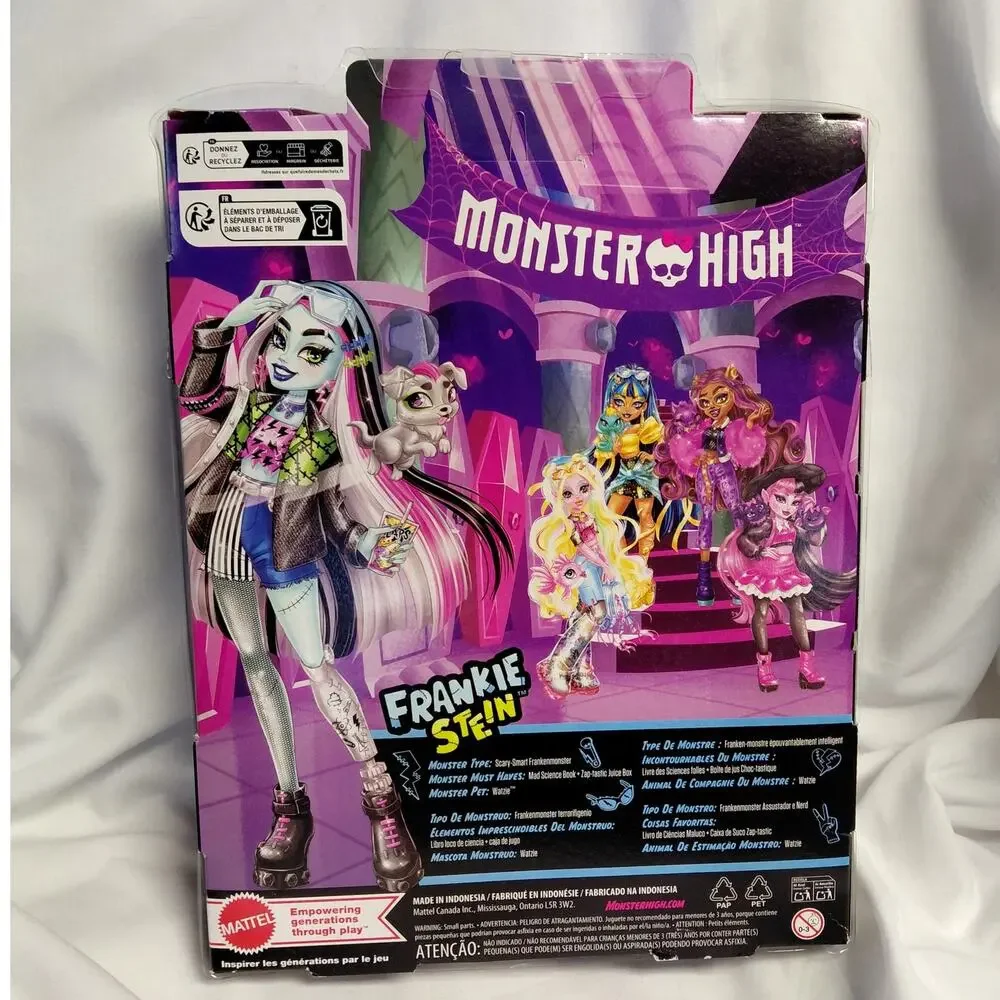Monster High Frankie Stein Doll Denim Jacket Shorts  Pet Dog Watzie NWT
